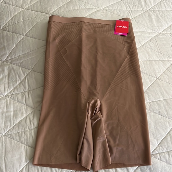 Spanx Thinstincts 2.0 Firm Control NWT medium - Picture 3 of 15